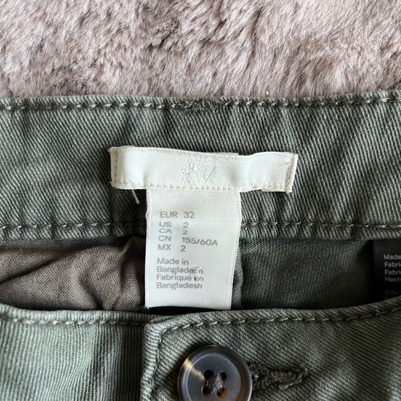 NWOT H&M Women’s Casual Green Pants. Sz: 2 - Picture 4 of 8